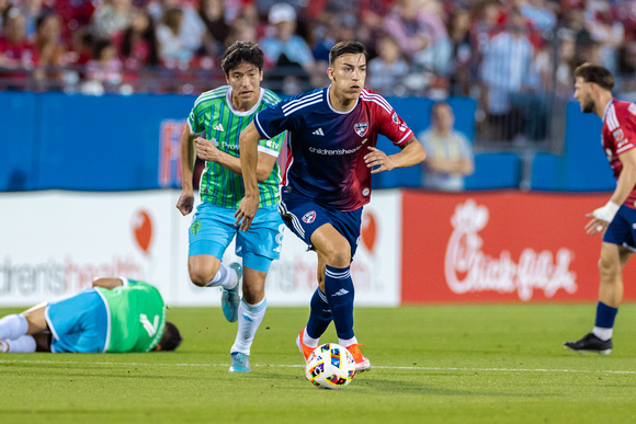 SOCCER: APR 13 MLS FC Dallas vs Seattle Sounders FC